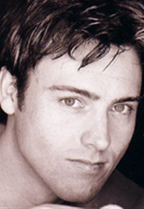 克林特·卡尔顿