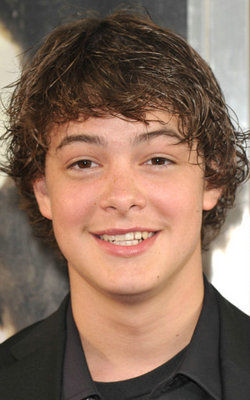 伊瑟尔·布罗萨德