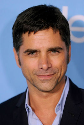 约翰·斯塔莫斯