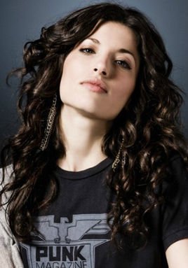 坦妮娅·雷蒙德