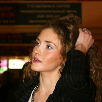 安娜·卡尤齐茨