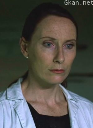 安德丽亚·萨瓦兹