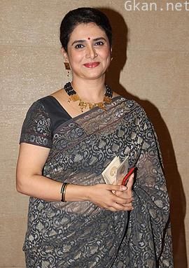 苏普丽雅·皮尔加卡尔