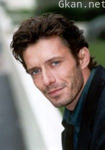 尼尔斯·塔维涅