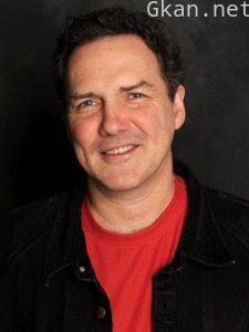 诺姆·麦克唐纳德