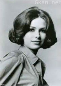 卡蜜拉·斯帕芙