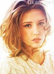 阿黛尔·艾克阿切波洛斯