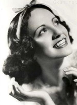 阿德里亚娜·卡塞洛蒂