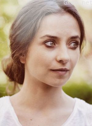 考斯米娜·斯特拉坦