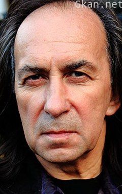 亚历山大·因沙科夫