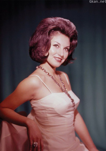 索妮娅·因方特