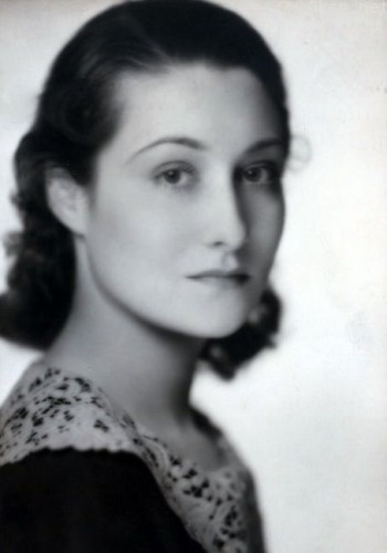 格洛丽亚·霍顿