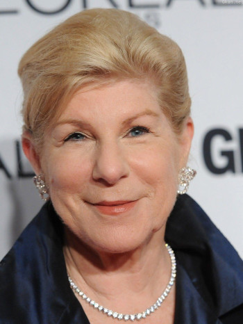 妮娜·托滕贝格