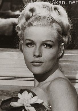 奥尔加·朔贝罗娃