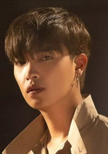 马克·塔特查蓬·丘尔卡森