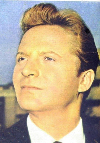 阿利耶罗·隆歇热