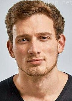 伊登·克拉森斯