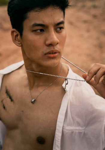 拓普.纳塔斯.图南加龙恩