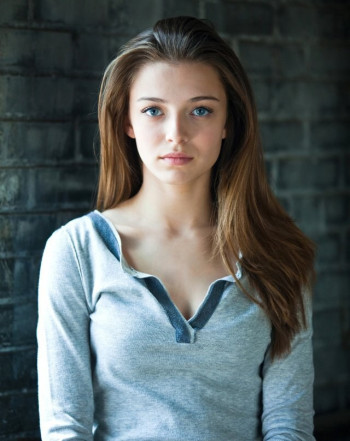 阿丽亚娜·莱因哈特