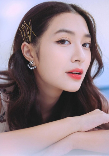 尼塔莎·吉拉尤吉恩