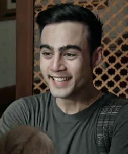 因德拉·布罗托拉拉斯