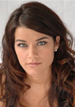 安娜·科尔韦尔