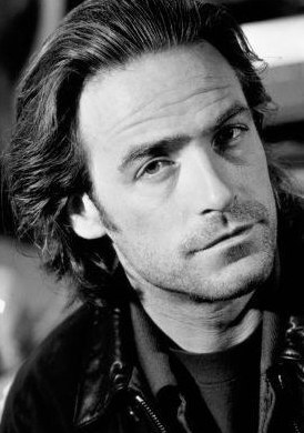 詹姆斯·麦卡弗里