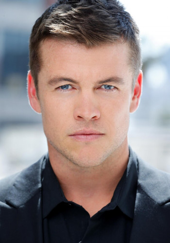 卢克·海姆斯沃斯