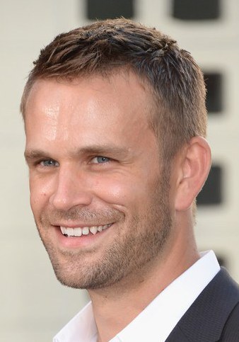 约翰·布罗特顿