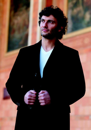 约纳斯·考夫曼