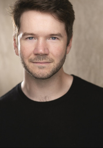 詹姆斯 · 凯弗利