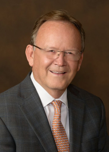 斯图尔特·亚当斯