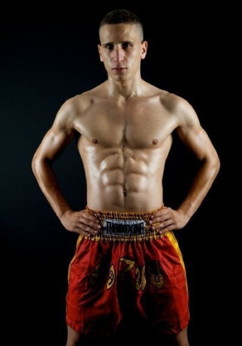 布拉汉姆·艾克巴赫