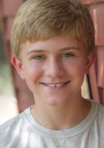 艾登·佛洛维斯