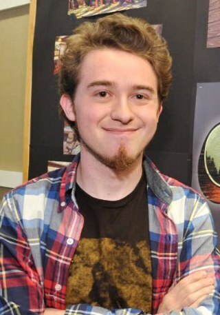 亚历克斯·赫什