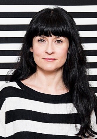 涅文斯·荷伦斯