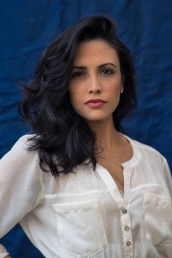 阿斯特丽德• 欧瓦力