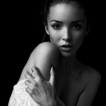 麦迪森·亚萨尼