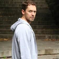 提奥·伯克哈特