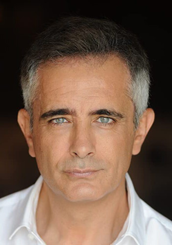 苏格拉底·阿拉富佐斯