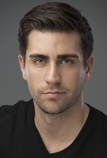 查拉尔·厄图鲁