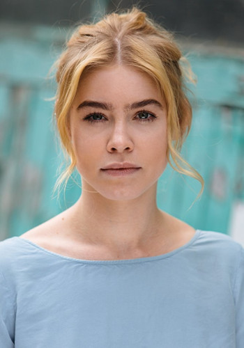 爱丽丝·桑德斯