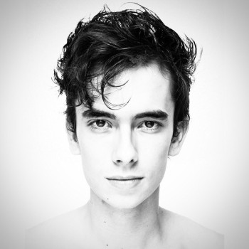 卢卡斯·莫拉莱斯