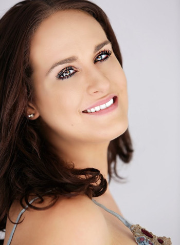 斯黛茜·阿伦·拉布