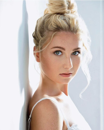 姬丽·卡特·威尔斯