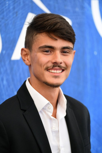 贝尔克·卡雷尔