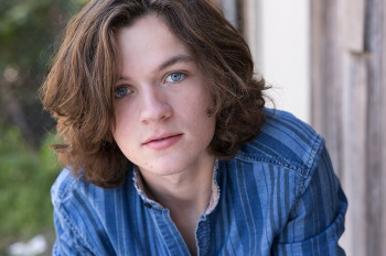 莱奥·麦克休·卡罗尔