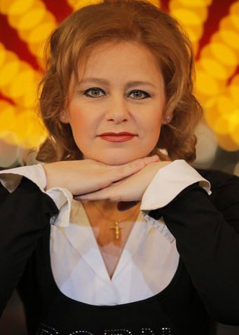 莉莉亚娜·莫卡努