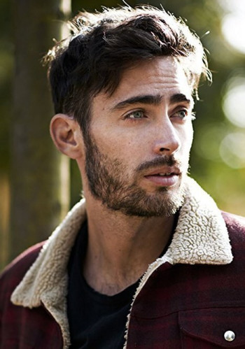 杰克·J·梅尼亚尼