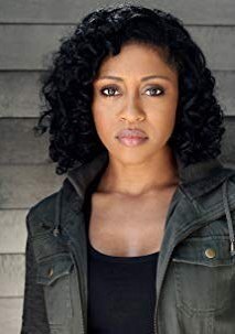 艾米·莱昂纳兹